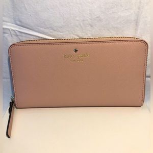 kate spade Wallet Large Continental Blush EUC
